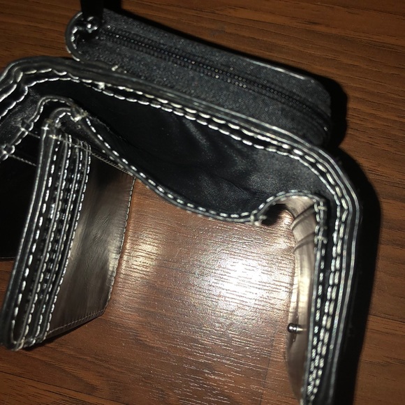 Black leather wallet - Picture 3 of 3